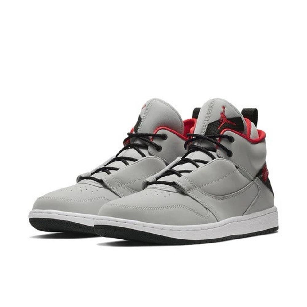 NEW Nike Jordan Fadeaway Wolf Grey Red Black A01329-060 Men’s Size Multi